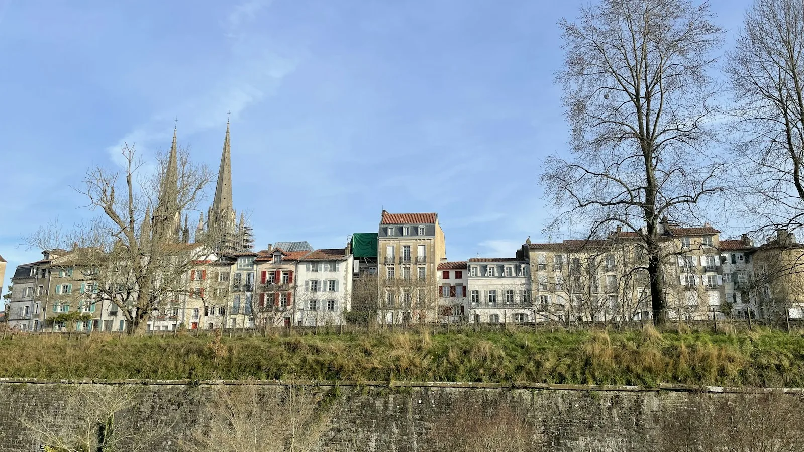Le Petit Bayonne : musées, bars et ambiance locale